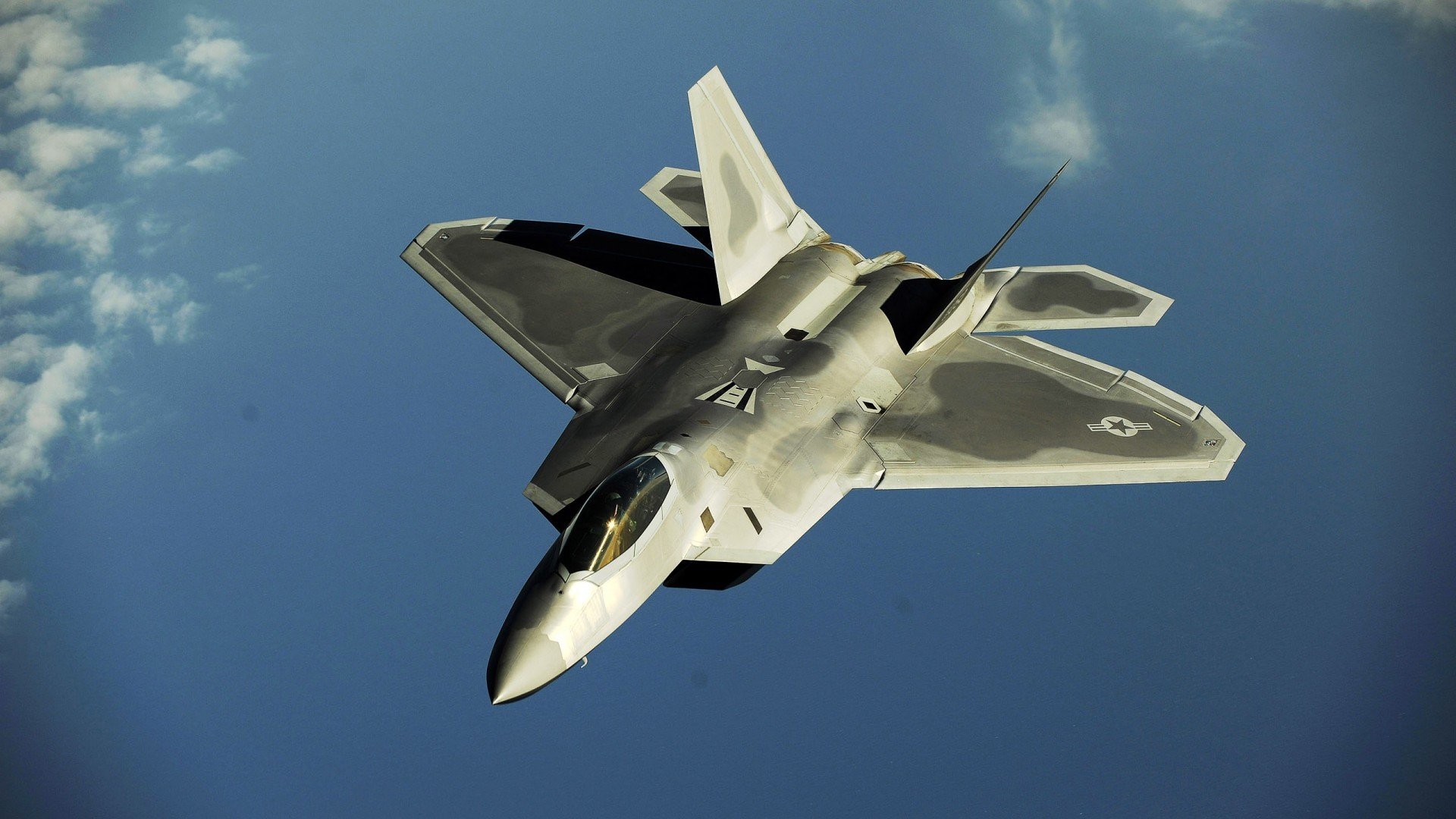 九游网页版入口-凯撒酋长主场气氛堪比欧洲豪门，球迷热情高涨，凯撒踢球