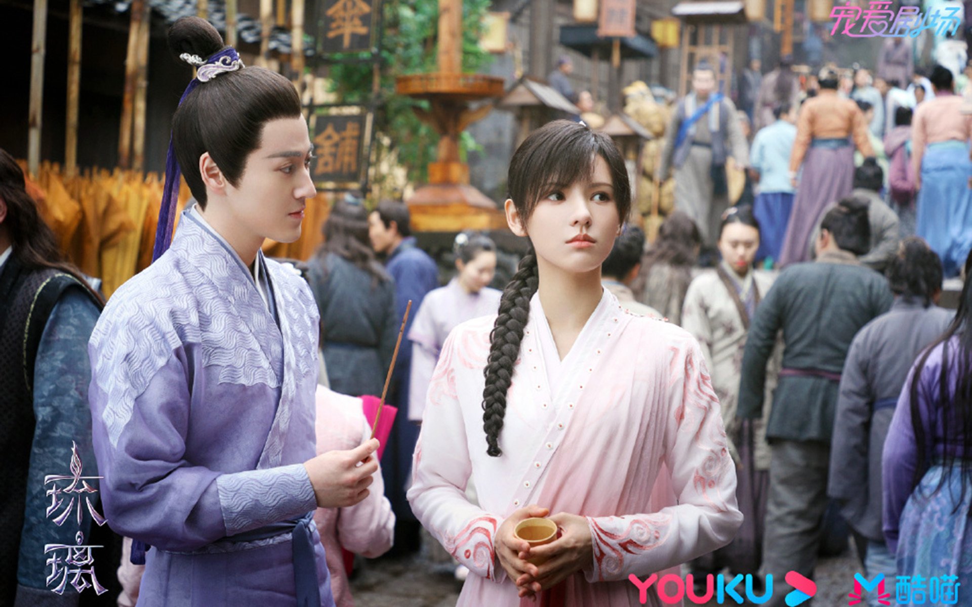 黄蜂球队年轻球员表现抢眼,黄蜂球队以前叫什么